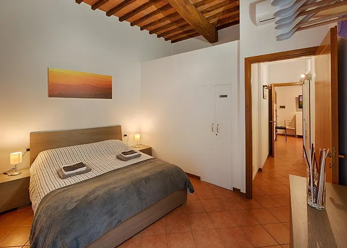 Casazappa - In Centro A Piedi, Parcheggio E Giardino Privato * Siena