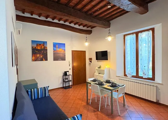 Casazappa - In Centro A Piedi, Parcheggio E Giardino Privato Apartman