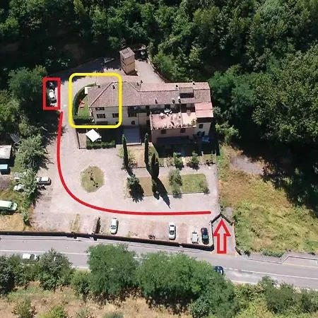 Casazappa - In Centro A Piedi, Parcheggio E Giardino Privato アパート