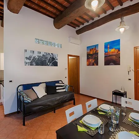 Casazappa - In Centro A Piedi, Parcheggio E Giardino Privato * Sienne